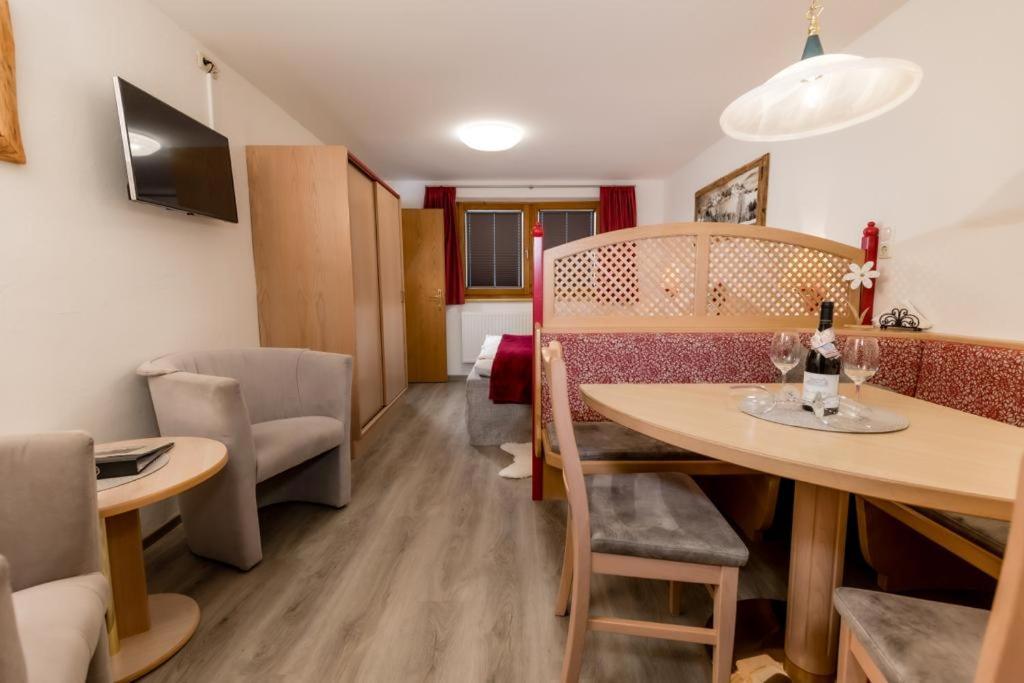 Haus Landmann Apartment Ellmau Bagian luar foto